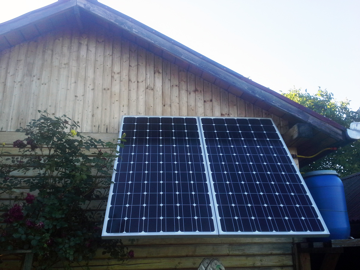 Panouri-solare-fotovoltaice-standard-&-blackline